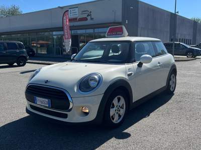 MINI One MINI ONE NEOPATENTATI BENZINA 75CV Beige usata Fontaneto d'Agogna
