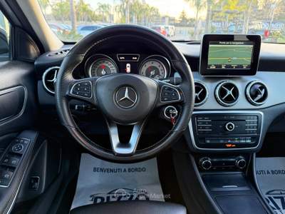 Mercedes-Benz GLA d Automatic Sport Premium Tetto Apribile Grigio usata Mesagne