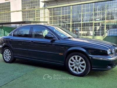 Jaguar X-Type AWD Executive – 2002 Oro usata Pianezza