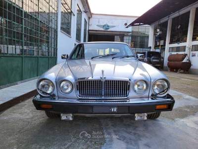 Jaguar XJ XJ6 4.2L III Serie – 1982 Argento usata Pianezza
