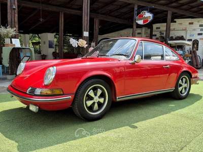 Porsche 911 2.4 T Coupè “Ölklappe” – 1972 Rosso usata Pianezza