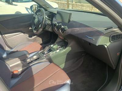 DS Automobiles DS 3 DS DS3 Crossback 1.5 BlueHDi 130cv EAT8 Ines De La Fressange Blu/Azzurro usata Monopoli