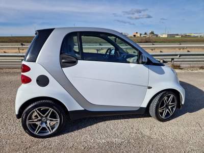 Smart ForTwo 52 kW coupé passion Bianco usata Gravina in Puglia