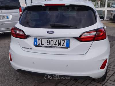 Ford Fiesta 1.1 75 CV 5 porte Titanium Apple car e android Bianco usata Roma