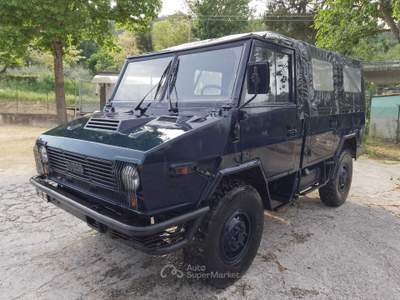 Iveco Daily VM 90 2.8 TD EX CARABINIERI Blu/Azzurro usata Ascoli Piceno