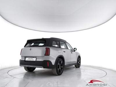 MINI Countryman Cooper  2.0 48V Classic auto 163CV Grigio usata Corciano