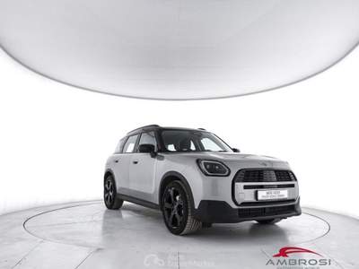 MINI Countryman Cooper  2.0 48V Classic auto 163CV Grigio usata Corciano