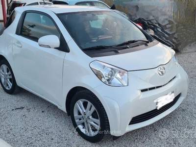 Toyota iQ 1.0 Bianco usata Genova