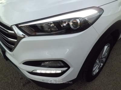 Hyundai Tucson DCT XPossible+FULL Bianco usata Marconia di Pisticci