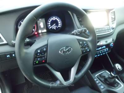 Hyundai Tucson DCT XPossible+FULL Bianco usata Marconia di Pisticci