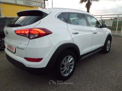 Hyundai Tucson DCT XPossible+FULL Bianco usata Marconia di Pisticci
