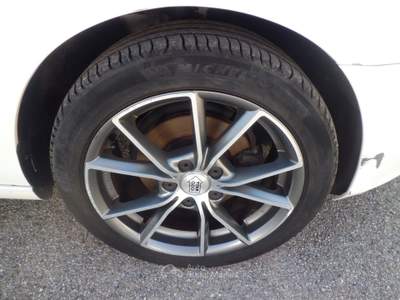 Volkswagen Golf Business 1.6 TDI 5p. Highline Navi Telecamera Bianco usata Marconia di Pisticci