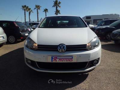 Volkswagen Golf Business 1.6 TDI 5p. Highline Navi Telecamera Bianco usata Marconia di Pisticci