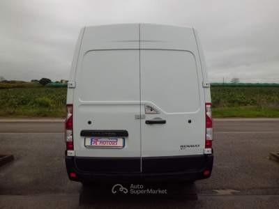 Renault Master COIBENTATO 6 MARCE 16 Q.DI PORTATA CV 125 Bianco usata Marconia di Pisticci
