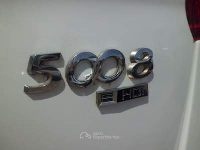 Peugeot 5008 Stop&Start cambio robotizzato Allure Bianco usata Marconia di Pisticci