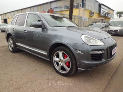 Porsche Cayenne 4.5 cat S GPL Allestimento GTS Oro usata Marconia di Pisticci