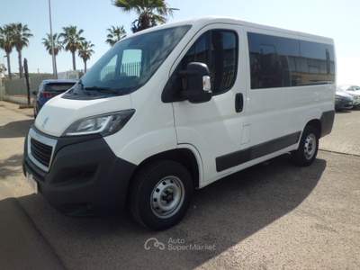 Peugeot Boxer /130CV FAP PC-TN Combi Premium-9 POSTI/POLTRONE SINGOLE CLIMA POSTERIORE Bianco usata Marconia di Pisticci