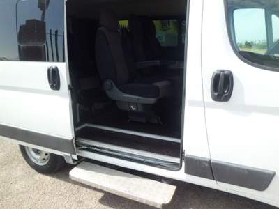 Peugeot Boxer /130CV FAP PC-TN Combi Premium-9 POSTI/POLTRONE SINGOLE CLIMA POSTERIORE Bianco usata Marconia di Pisticci
