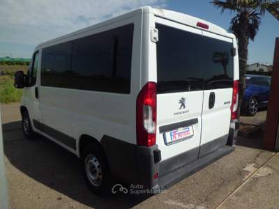 Peugeot Boxer /130CV FAP PC-TN Combi Premium-9 POSTI/POLTRONE SINGOLE CLIMA POSTERIORE Bianco usata Marconia di Pisticci