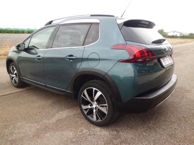 Peugeot 2008 Allure Verde usata Marconia di Pisticci