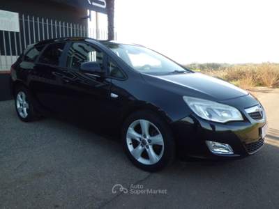 Opel Astra Sports Tourer Elective Nero usata Marconia di Pisticci