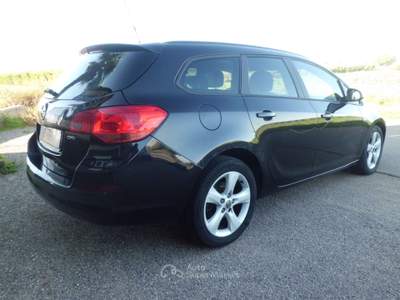 Opel Astra Sports Tourer Elective Nero usata Marconia di Pisticci