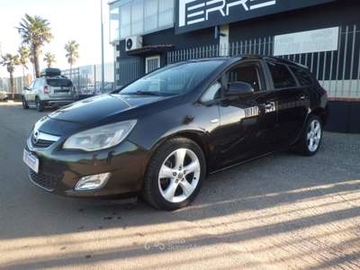 Opel Astra Sports Tourer Elective Nero usata Marconia di Pisticci