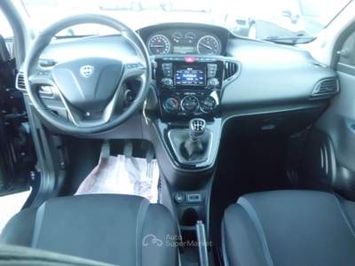 Lancia Ypsilon 5 porte GPL Ecochic Platinum Blu/Azzurro usata Marconia di Pisticci