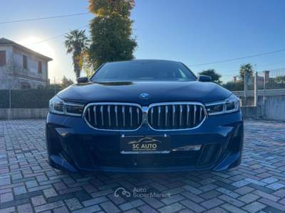 BMW Serie 6 Gran Turismo 630d d xDrive 48V Gran Turismo Msport Blu/Azzurro usata Zero Branco