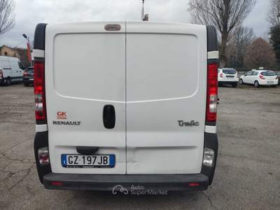 Renault Trafic EURO 5B, OK NEOPATENTATI. Bianco usata Reggio nell'Emilia