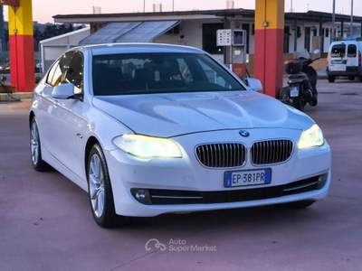 BMW Serie 5 520d 520d Msport Bianco usata Quarto