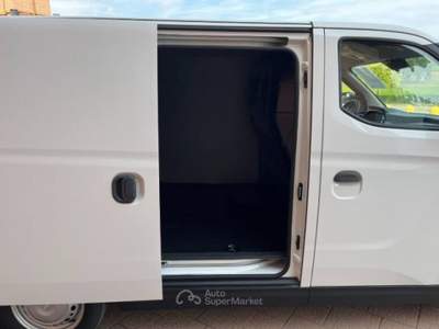 Maxus eDeliver3 eDeliver 3 BEV 50KWH AUTO SWB Bianco usata Lonato del Garda