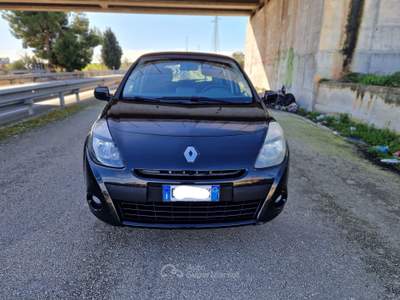 Renault Clio 5 porte GPL Dynamique Nero usata Gravina in Puglia