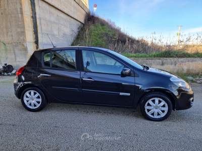 Renault Clio 5 porte GPL Dynamique Nero usata Gravina in Puglia