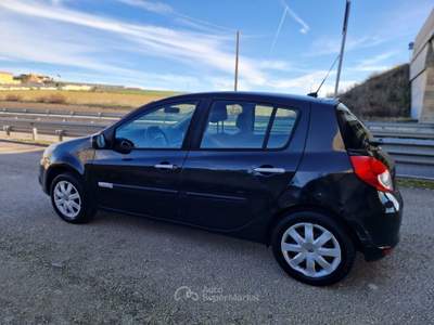 Renault Clio 5 porte GPL Dynamique Nero usata Gravina in Puglia