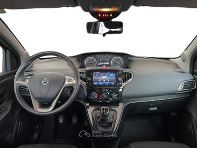 Lancia Ypsilon III 2021 1.0 firefly hybrid Gold Plus s&s 70cv 5p.ti Grigio usata Torino
