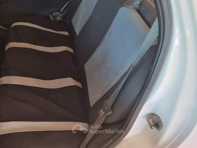 Fiat Punto 5 porte Active Natural Power Bianco usata Bisceglie