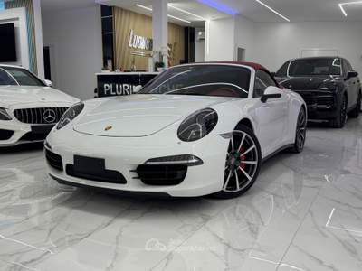 Porsche 911 3.8 Carrera 4S Cabriolet Rosso Cartier Bianco usata Qualiano