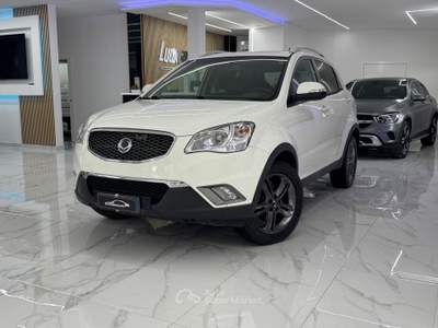 SsangYong Korando 2.0 e-XDi 175Cv MT Classy Bianco usata Qualiano