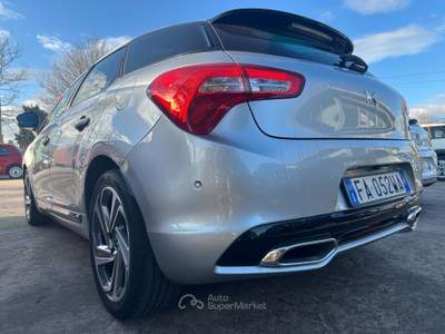 DS Automobiles DS 5 DS5*SPORT*CHIC*2.0*S&amp;S*GARANZIA*FINANZIAMENTO*PERM Nero usata Aprilia