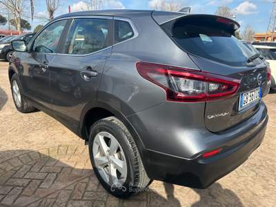 Nissan Qashqai QASHQAI 1.5 DCI AUTOMATICA GARANZIA PERMUTE Grigio usata Aprilia
