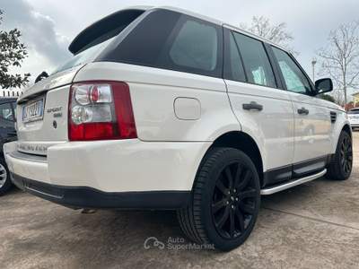Land Rover Range Rover Sport RANGE ROVER SPORT 3.6 TDV8 FINANZIAMENTO PERMUTE Bianco usata Aprilia