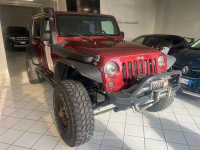 Jeep Wrangler 3.8L SAHARA + KIT RIALZO OFF-ROAD Rosso usata Caravaggio