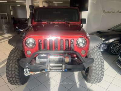 Jeep Wrangler 3.8L SAHARA + KIT RIALZO OFF-ROAD Rosso usata Caravaggio