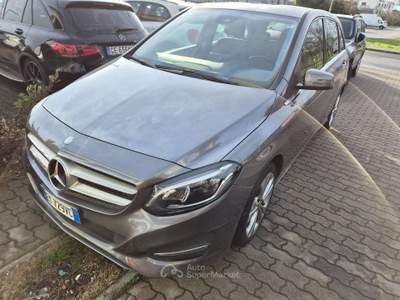 Mercedes-Benz Classe B Classe B - T246 d (cdi) Executive FL E6 Grigio usata Pisa