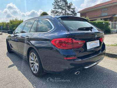 BMW Serie 5 520d BMW 5 series 520 d Luxury Line #6196 Blu/Azzurro usata Moncalieri