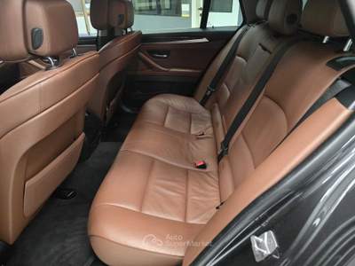 BMW Serie 5 530d Touring Business 245cv Grigio usata Rovigo