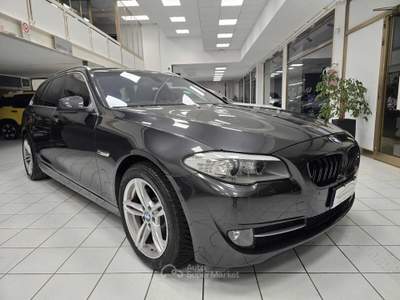 BMW Serie 5 530d Touring Business 245cv Grigio usata Rovigo