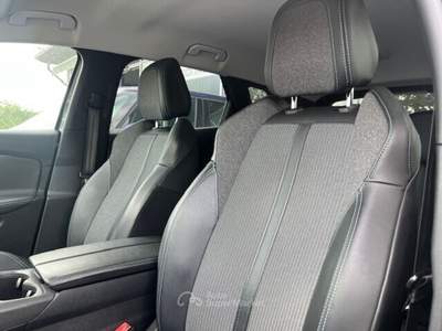 Peugeot 3008 PELLE TELECAMERA 130CV SENS IVA ESP Grigio usata Aprilia