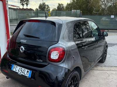 Smart ForFour 70 1.0 Passion Nero usata Aprilia